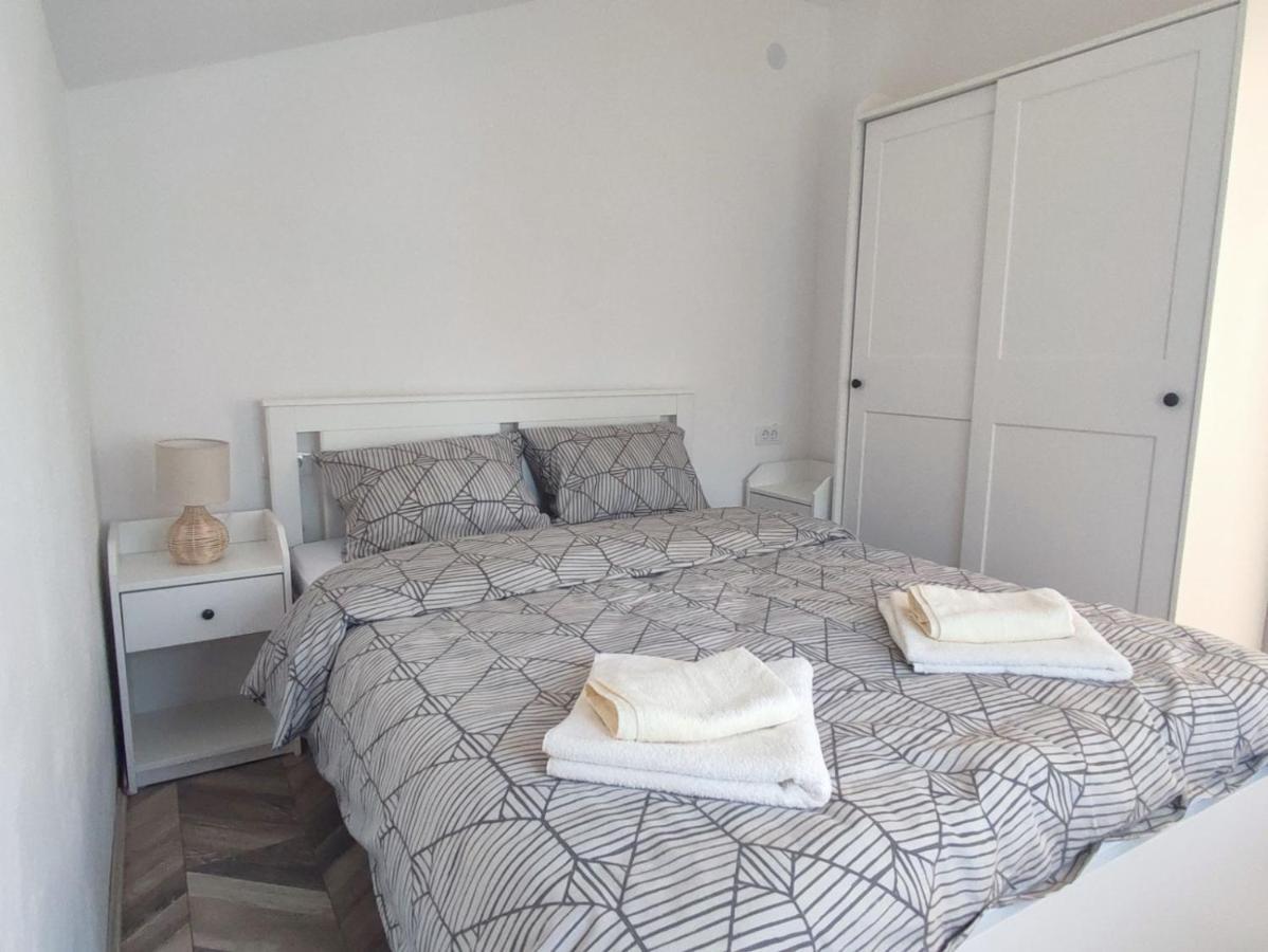 Apartman Flora Vrdnik Eksteriør billede